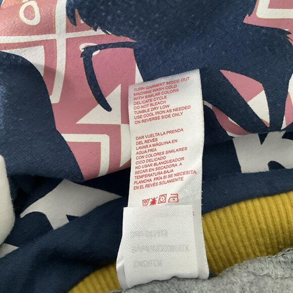 Disney The Lion King Graphic Print Top Sz L (12-14) Oversize Round Neck Pullover - Picture 9 of 10